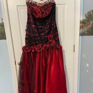 Lace back, red formal, strapless dress